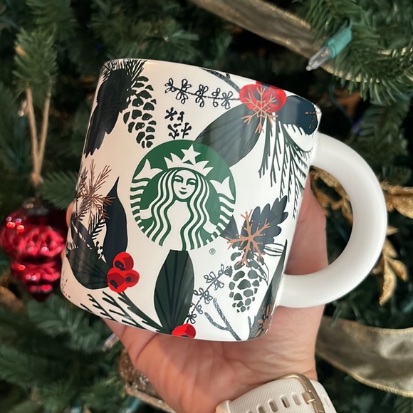 Starbucks Holiday Ceramic Mug 12 ounces NWT - Picture 6 of 7